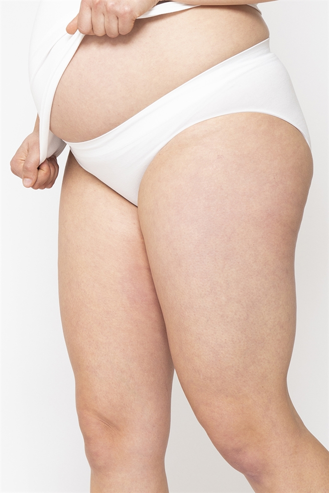 culotte grossesse blanche en fibres de bambou (cultivées biologiques) ultra-douces