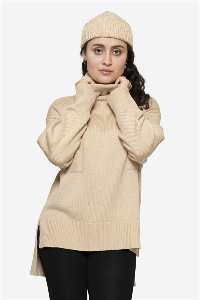 Pull de grossesse/allaitement en laine mérinos beige - Vue de face 