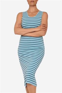 Robe d’allaitement longue à rayures bleu océan, en coton bio, vue de face 