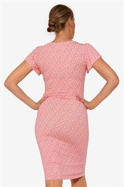 Robe d\'allaitement rose à manches papillon en jersey de bambou bio, vue de dos 